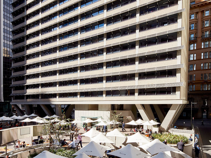 Plaza-carousel-image-6