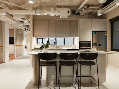 80 Collins (North Tower) - Level 27, Suite 1