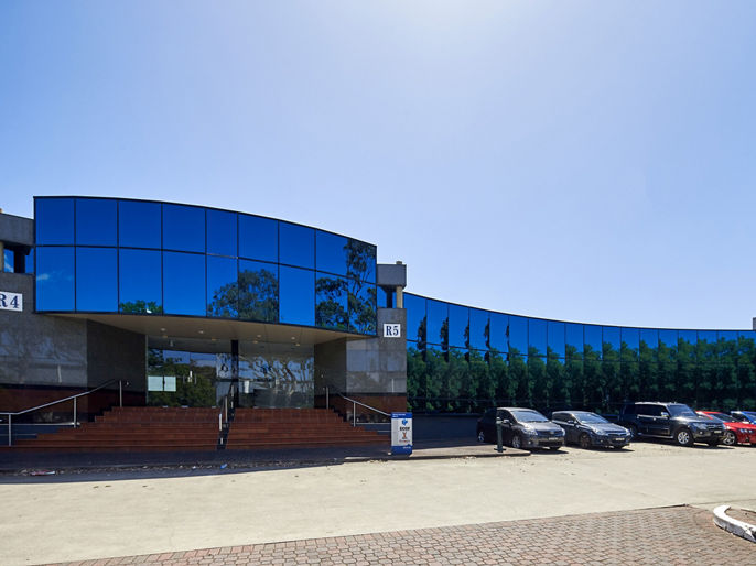 Regents Park Industrial Estate image 4