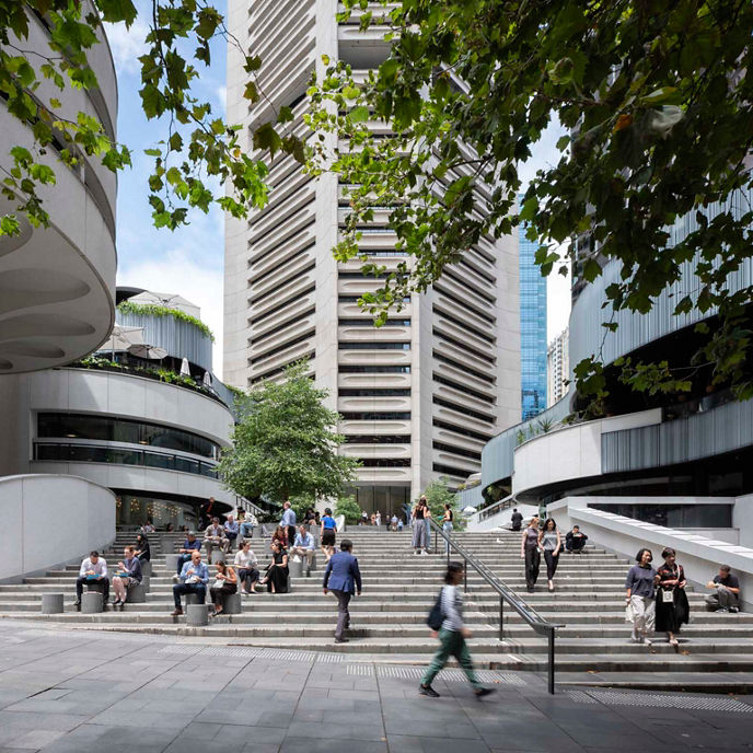External image of 25 Martin Place entry steps, surrounding dining facilities and office tower
