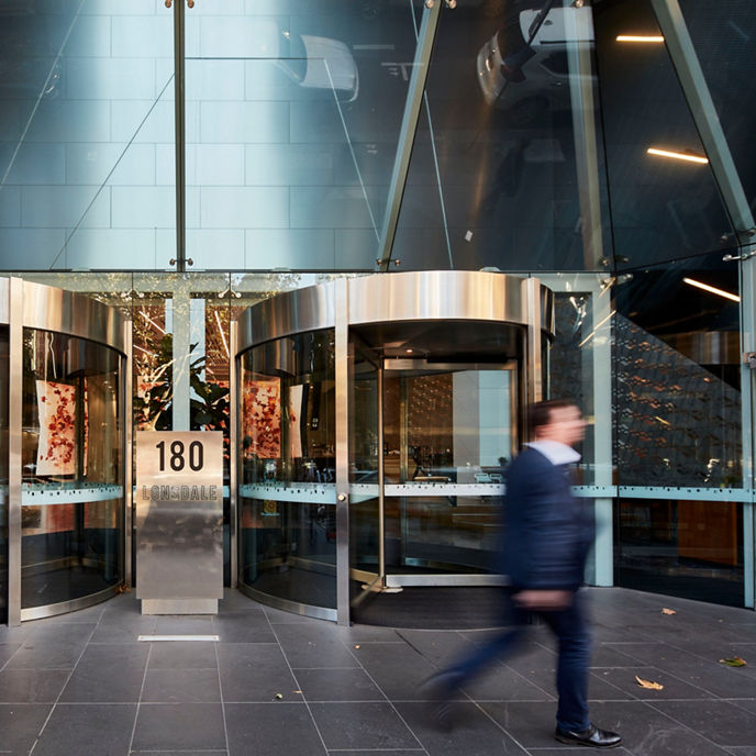 Image of entry to 180 Lonsdale Street