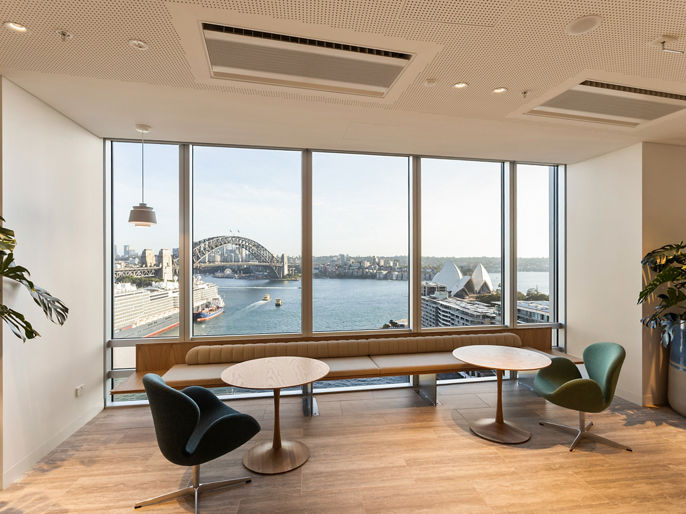33 alfred internal fit out harbour bridge view