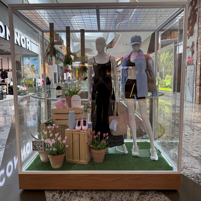 visual merchandise display