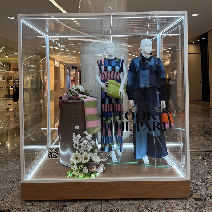 visual merchandise displays