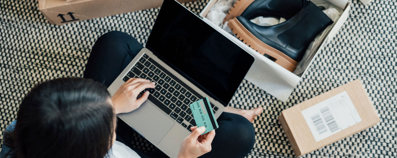 Person buying something on a computer