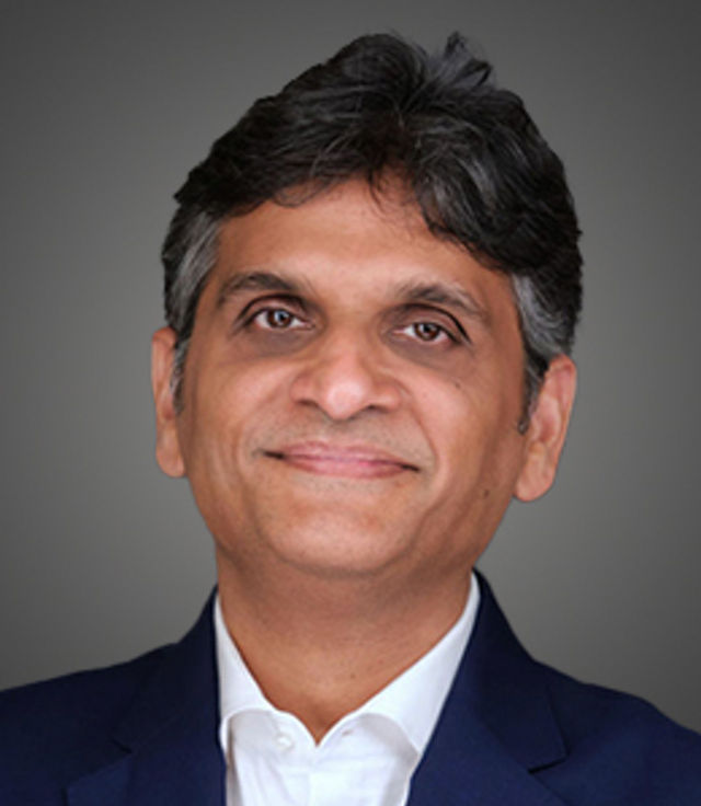 Anil Nandru headshot