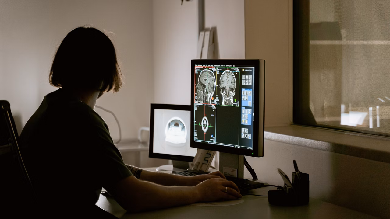 woman in healthcare working on her computer