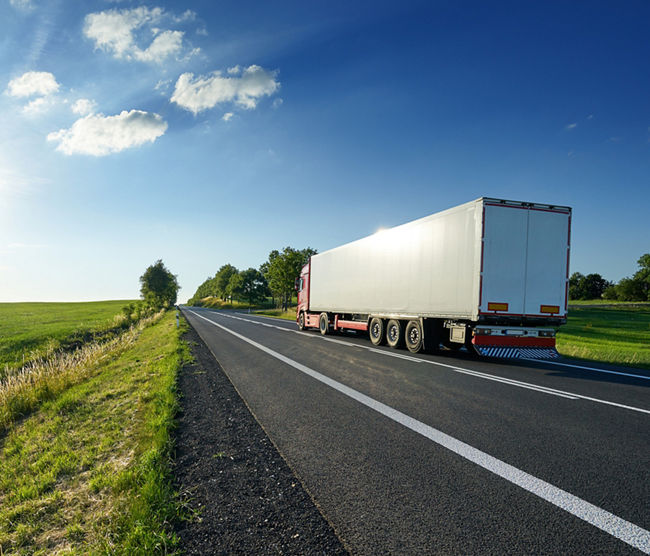 long distance trailer truck