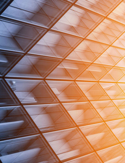 light hitting a building 
