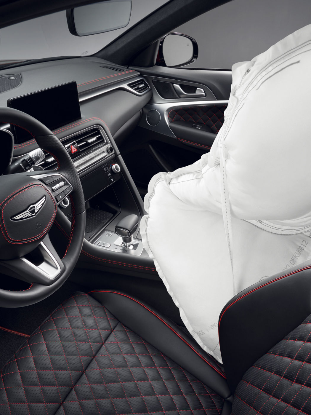 G70 Shooting Brake interior with safety-focused materials and integrated alert systems.