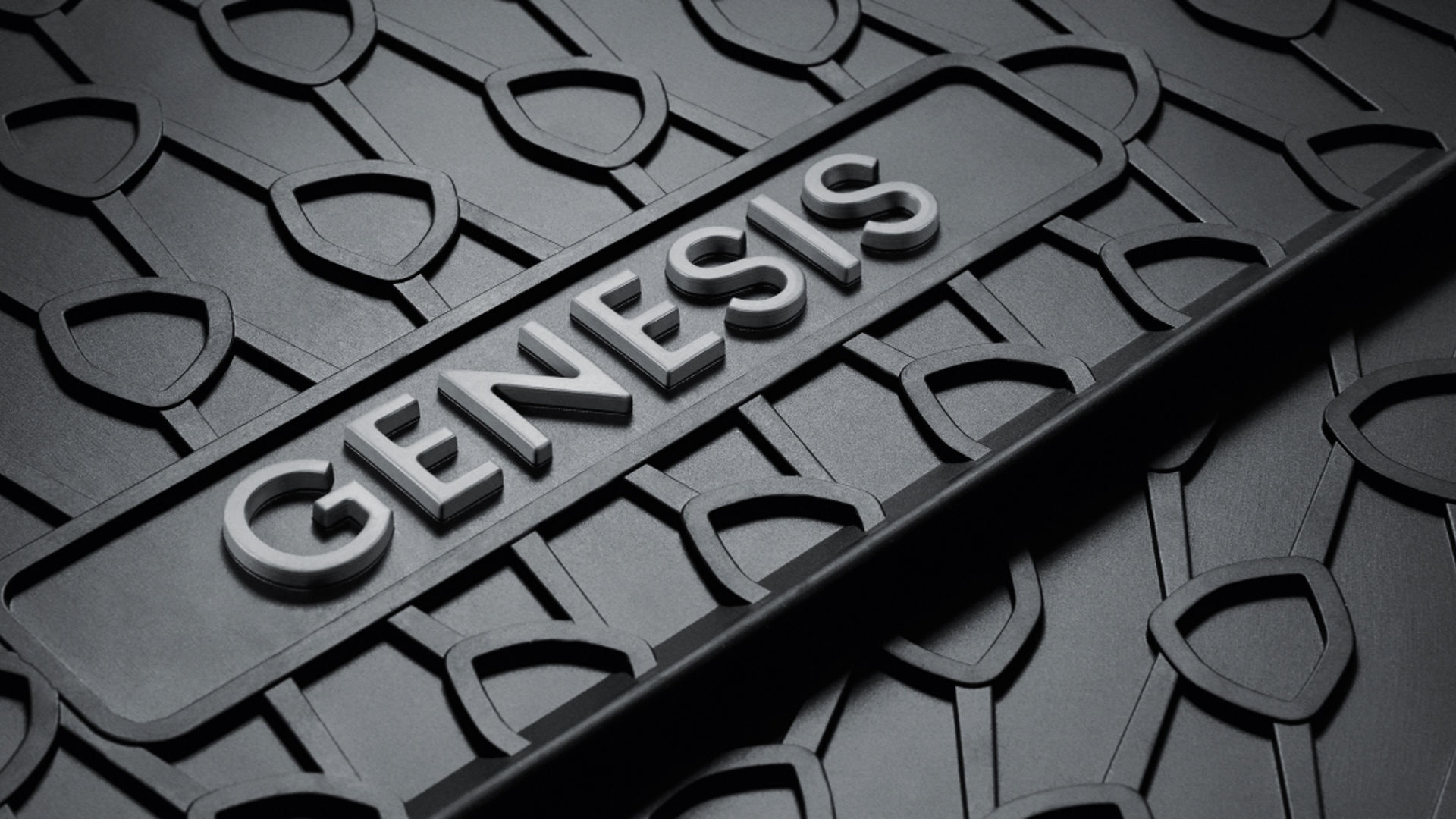 Genesis G80 - Weatherproof Floor Mat Detail