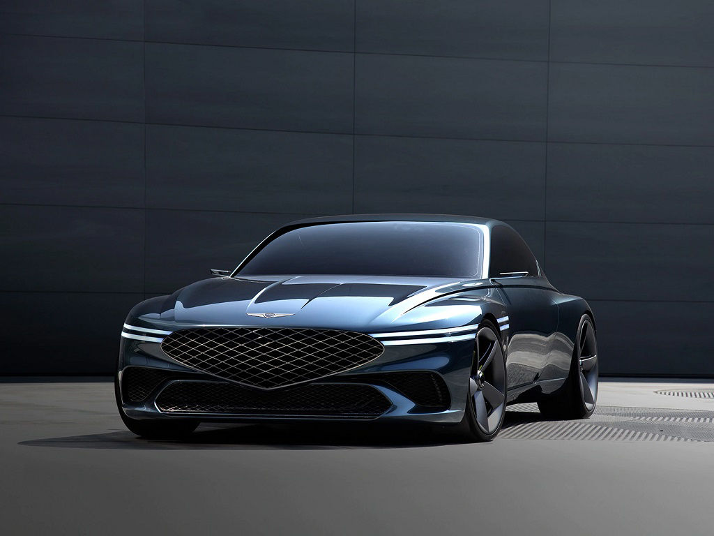 Genesis X Concept outside - front side view