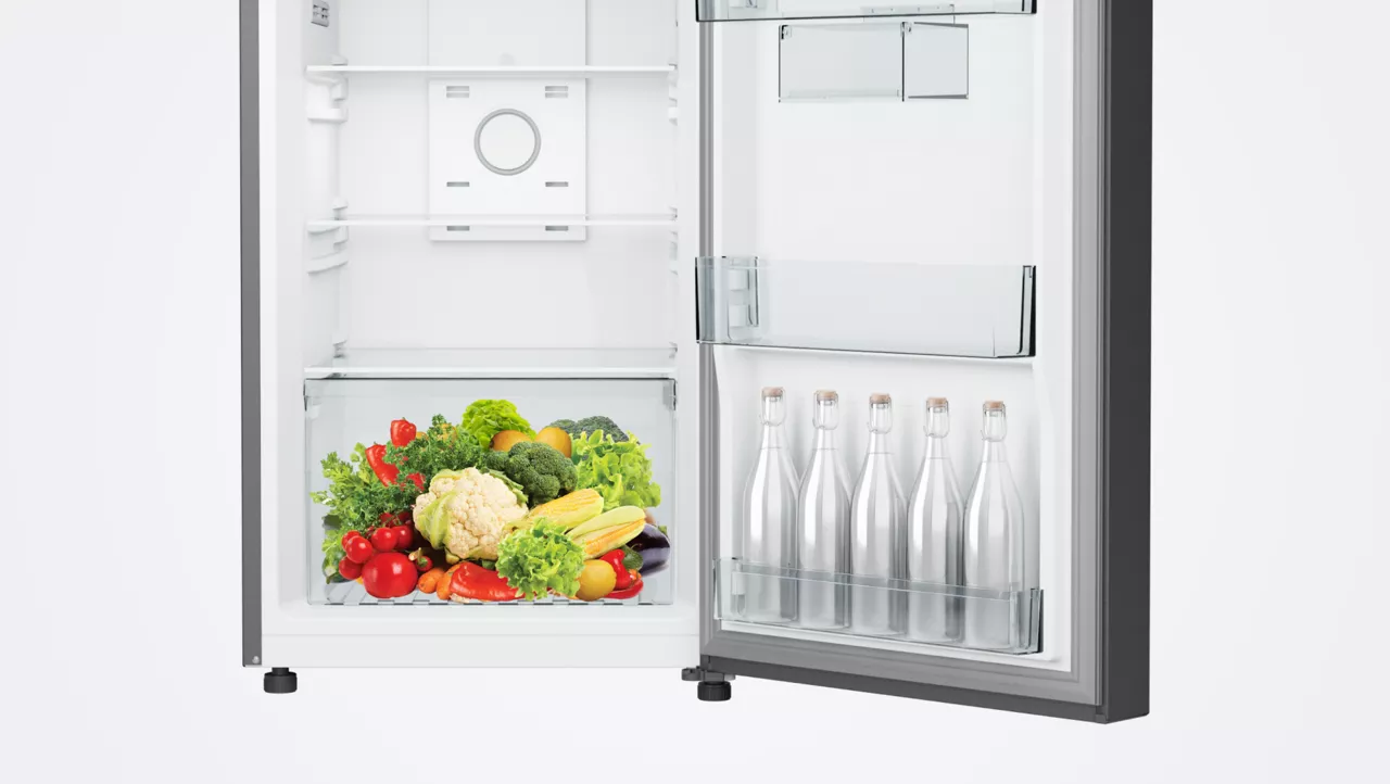 https://s7ap1.scene7.com/is/image/ifb/big-crisper-with-lower-bottle-bin-revised