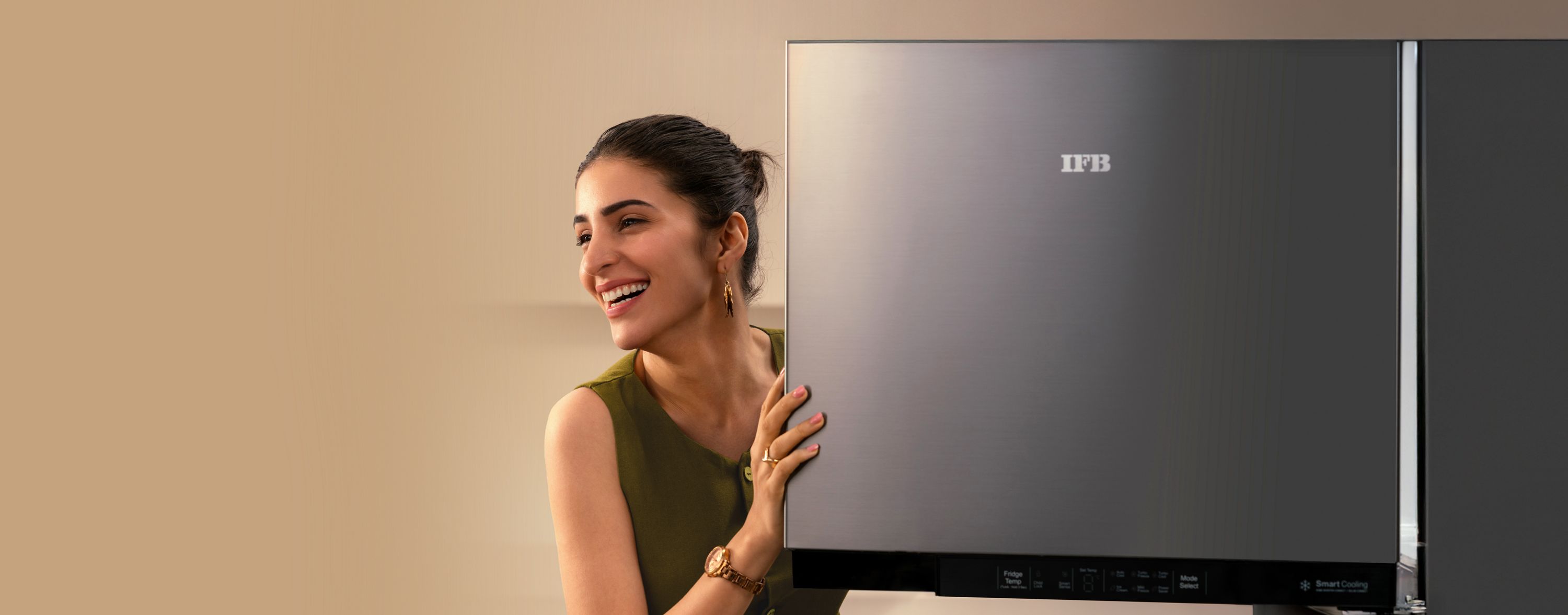 Buy IFBDC-2774IZS 251 L 4 Star Single Door Fridge Online