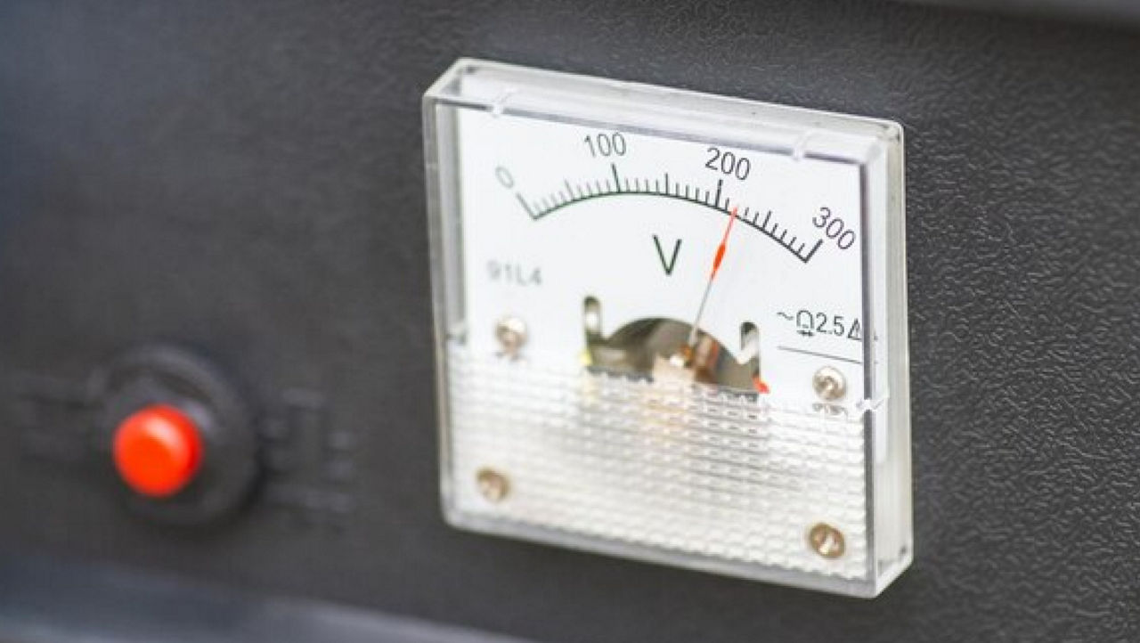 https://s7ap1.scene7.com/is/image/ifb/voltage-stabilizer-large