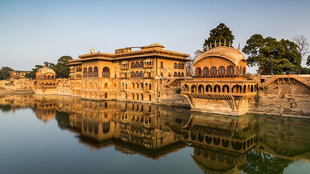 deeg-palace-bharatpur-rajasthan-attr-hero