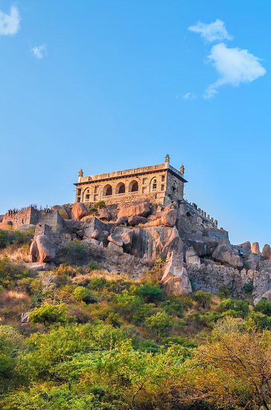 1-golkonda-fort-hyderabad-telangana-state-nearby