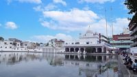 1-gurdwara-bibeksar-sahib-amritsar-punjab-attr-hero