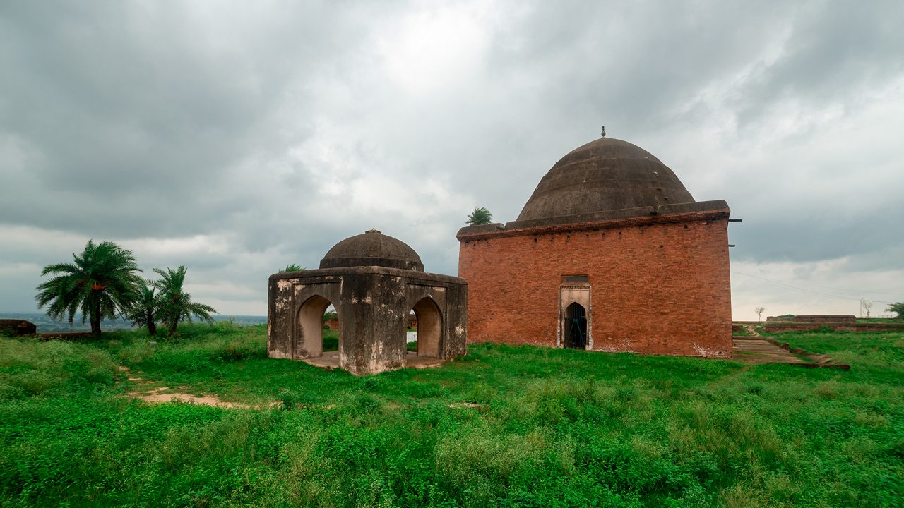 1-ibrahim-baya-maqram-nalanda-bihar-attr-hero