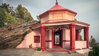 3-kasar-devi-temple-almorah-uttarakhand-attr-hero