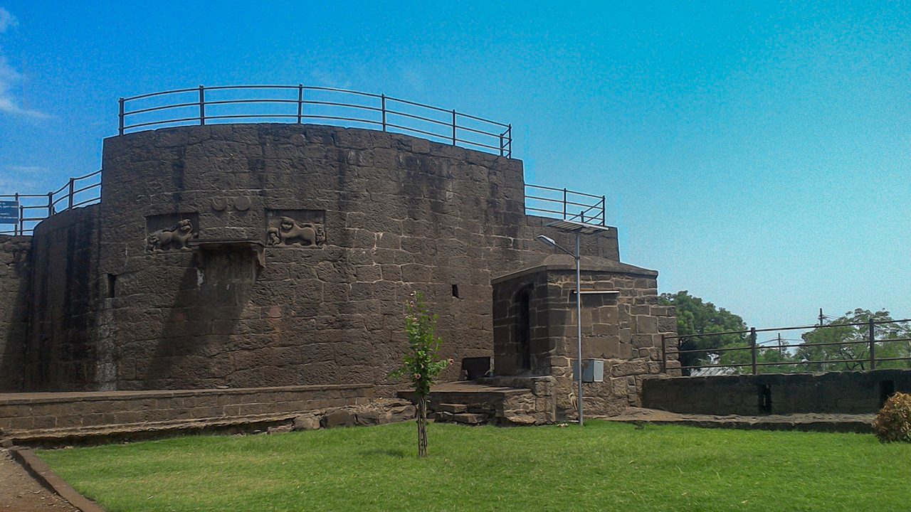 malik-e-maidan cannon bijapur