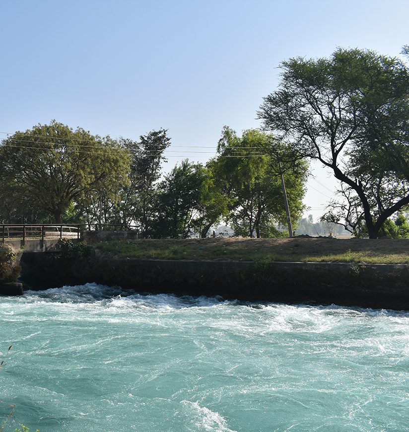 Indian river Bhakra, clean and pure water flowing