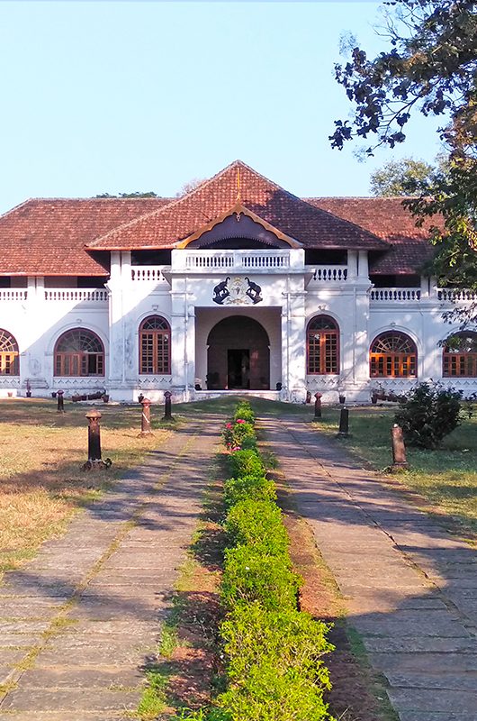 Kerala tourism-Shakthan Thampuran Palace, Thrissur, named as Vadakkekara Palace & reconstructed Kerala-Dutch style in 1795 by Ramavarma Thampuran Princely of Cochin, now it is an Archaeological museum