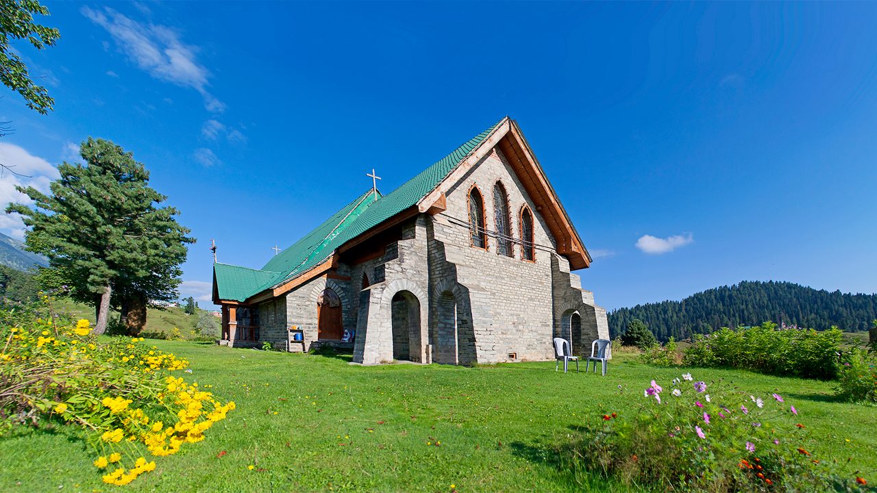 1-st-marys-church-gulmarg-j_k-attr-hero