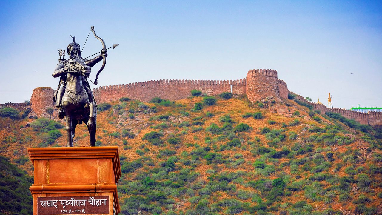 1-taragarh-fort-rajasthan-ajmer-attr-hero