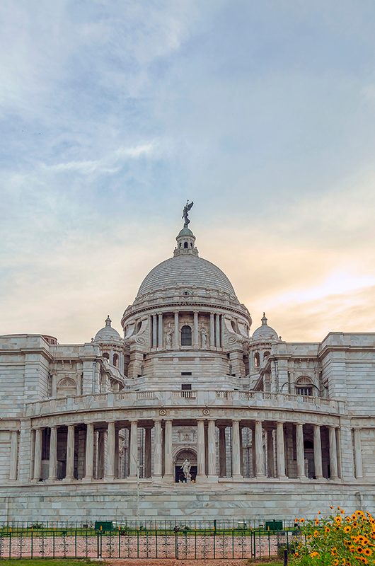 1-victoria-memorial-kolkata-west-bengal-state-nearby