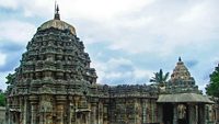 2-amruteshwar-temple-annigeri-dharwad-karnataka-attr-hero