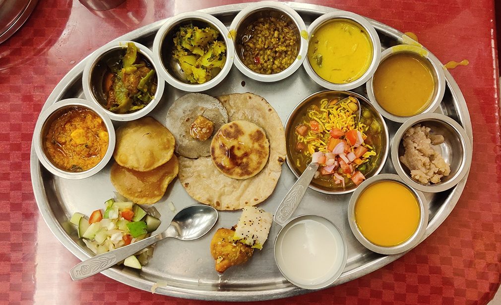 Gujarati Thali - Home made Feeling