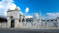 2-hazratbal-mosque-srinagar-j_k-attr-hero