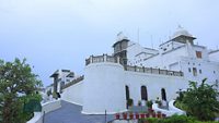 2-monsoon-palace-udaipur-rajasthan-attr-hero