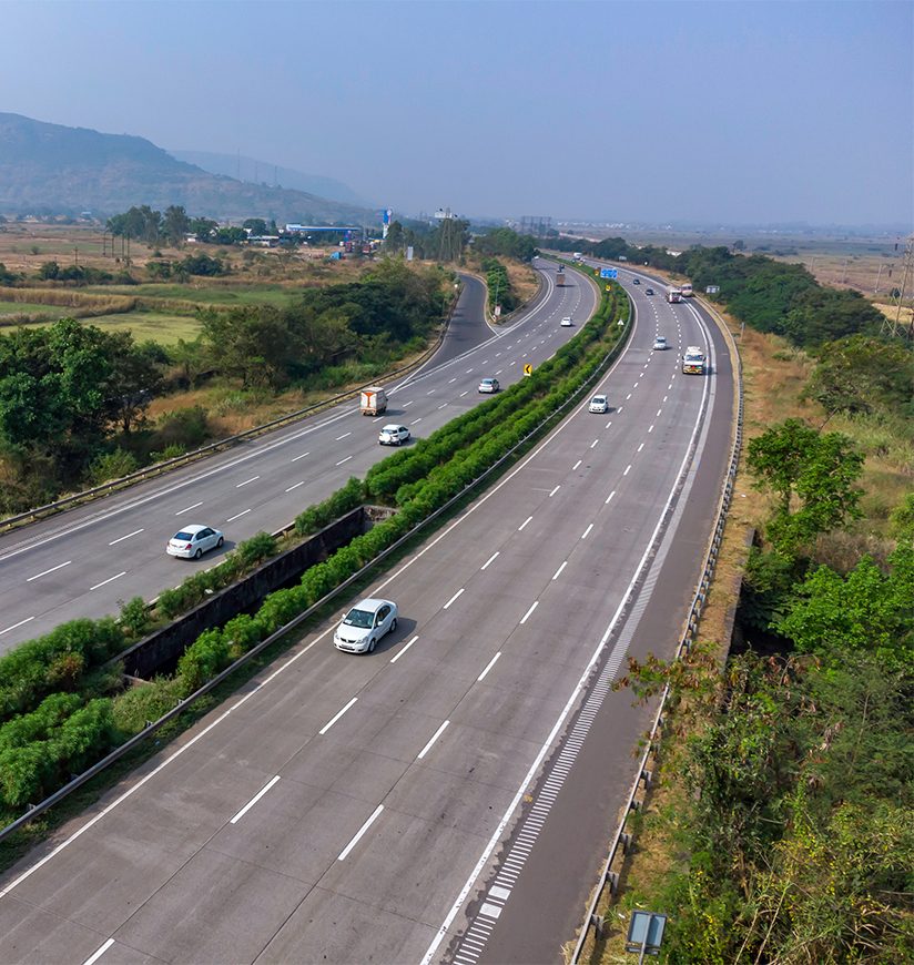 Aerial footage of the Mumbai-Pune Expressway near Pune India. The Expressway is officially called the Yashvantrao Chavan Expressway.