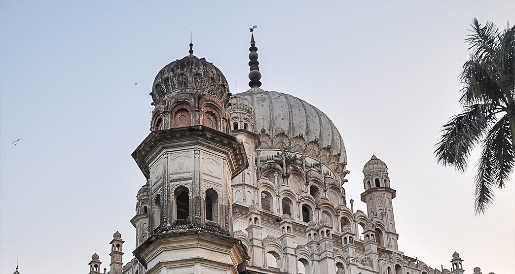 Tomb-Of-Bahu-Begum