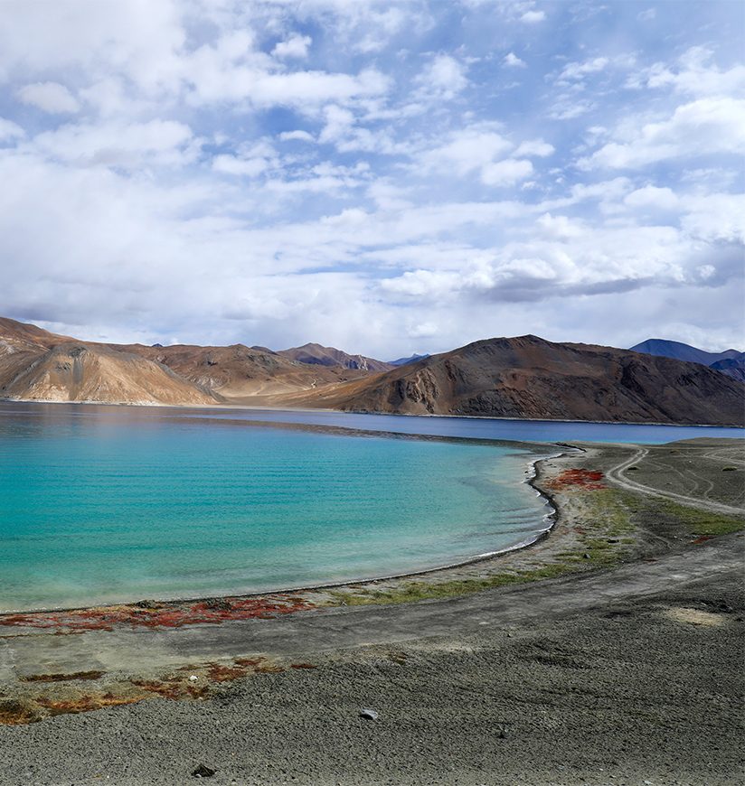 4-pangong-tso-lake-trek-leh