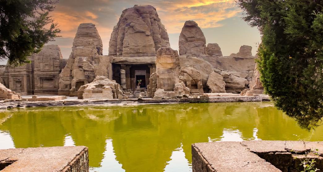 5-must-visit-temples-in-kangra1-about