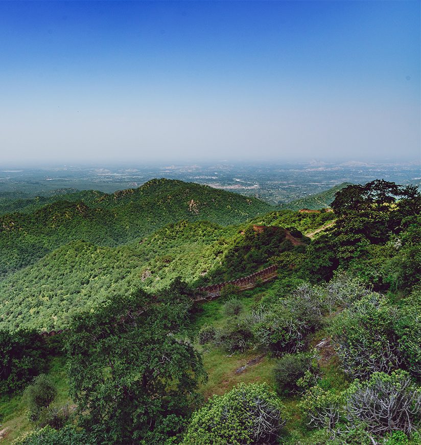 Panoramic view of Aravalli mountain range from Kumbhalgarh fort, Rajasthan, India.