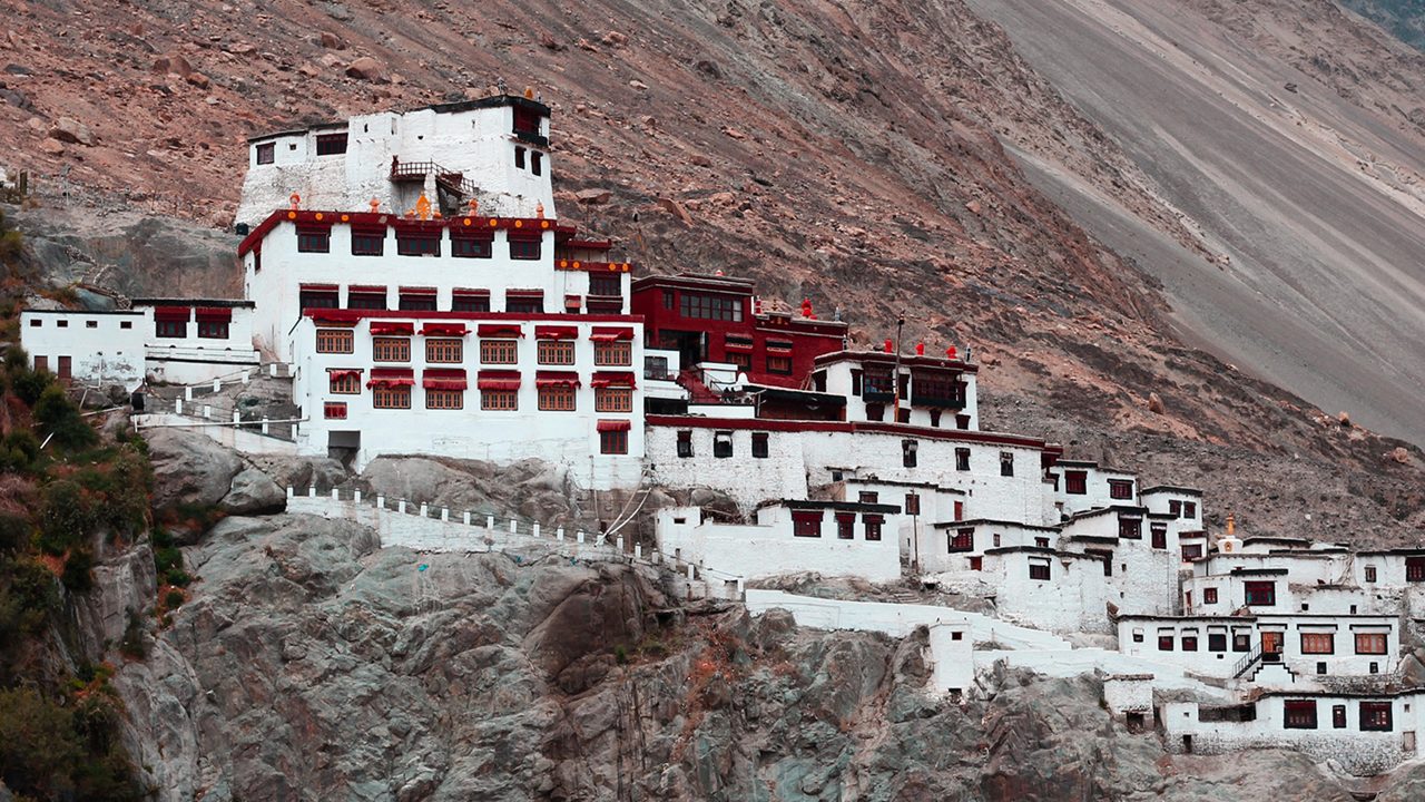 WB0PDY Diskit monastery in ladakh