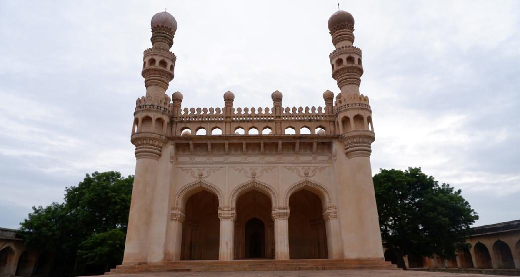 in.gov.incredibleindia.core.models.impl.ImageUtilModelImpl@1af2c287