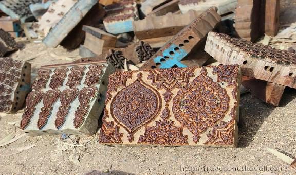 CRAFTS-OF-KUTCH-ROGAN-ART11-popular