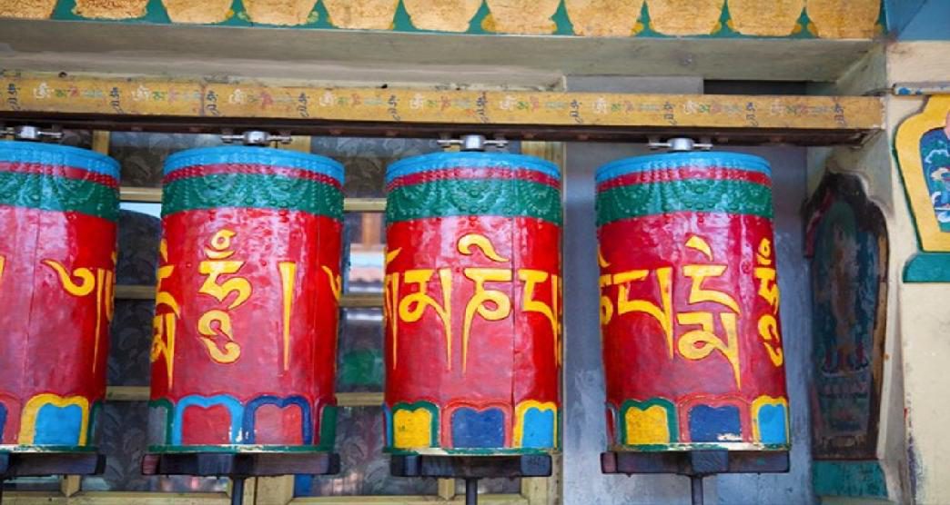 DHARAMSALA-SPIRITUAL-TRAVEL-GUIDE-1-about