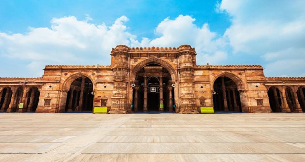 in.gov.incredibleindia.core.models.impl.ImageUtilModelImpl@185eed61