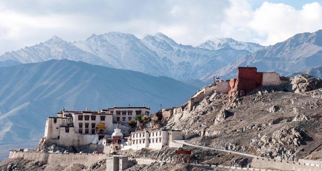 monasteries-in-ladakh1-about