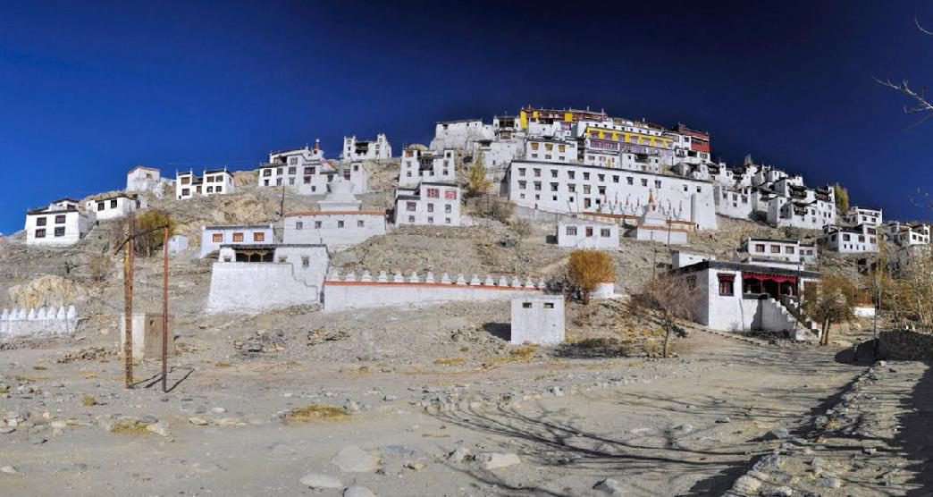 monasteries-in-ladakh6-about