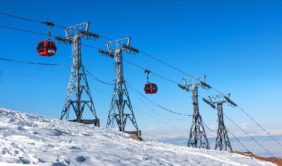 Thrilling-Adventure-Experiences-in-Gulmarg1-popular