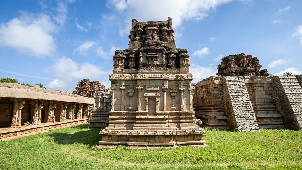 achyutaraya-temple-hampi-karnataka-3-attr-hero.jpg