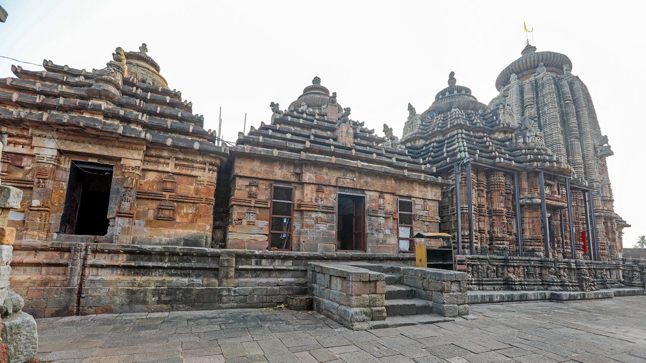 ananta-vasudeva-temple-bhubaneshwar-odisha-3-attr-hero