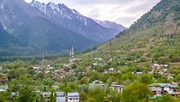 Aru Valley a fairytale tourist spot in Anantnag District of Jammu and Kashmir, India. Located near Pahalgam noted for its sscenic meadows, lakes and mountains and peaceful scenic beauty environment.